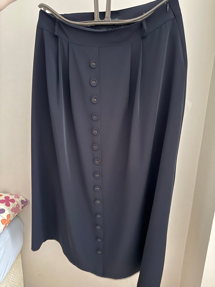 Düğmeli Uzun Siyah Kadın Etek - Görsel 2