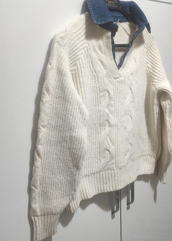 Yakalı Beyaz Örgü Kadın Kazak - Görsel 3