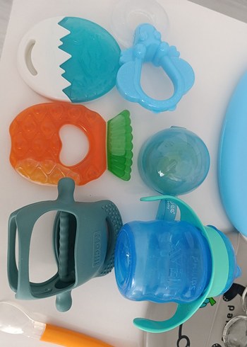 Renkli Bebek diş kaşıyıcı,biberon, emzik... - Görsel 4