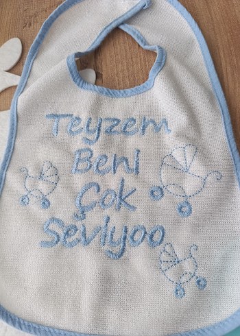 Baskılı ve nakışlı Bebek Önlüğü 5 adet - Görsel 3