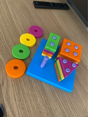 Fisher Price Montessori eğitici oyuncak