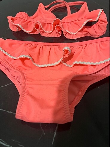 4 Yaş Beden Bikini takım 3 yaş