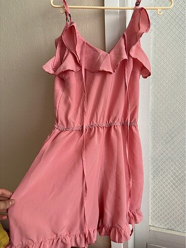 Pembe şort tulum