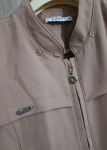 Bej Düğmeli Kadın Uzun pardesü - Görsel 2