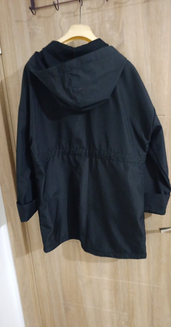 Kapüşonlu Düğmeli Uzun siyah Kadın Ceket - Görsel 3