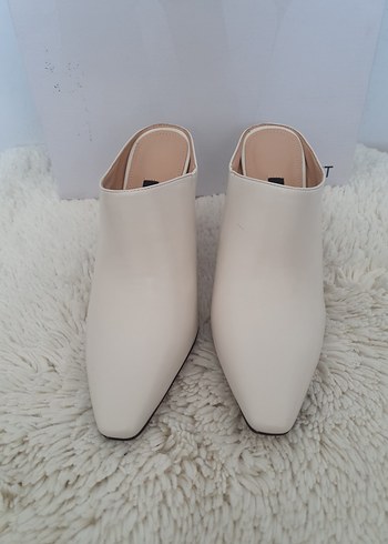 Nine West Nine West Beyaz Kadın Topuklu Terlik