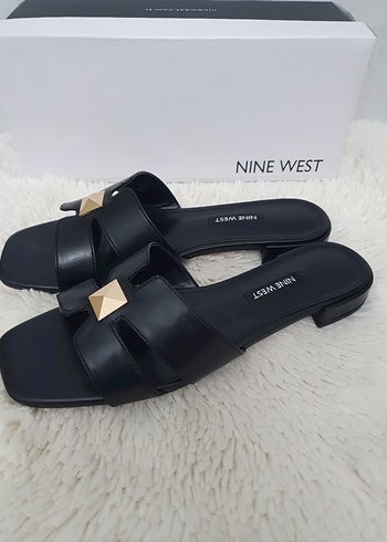 36 Beden Nine West Siyah Tokalı Blok Topuk Terlik