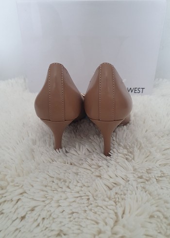 Nine West Bej Deri Stiletto Topuklu Kadın Ayakkabı - Görsel 4