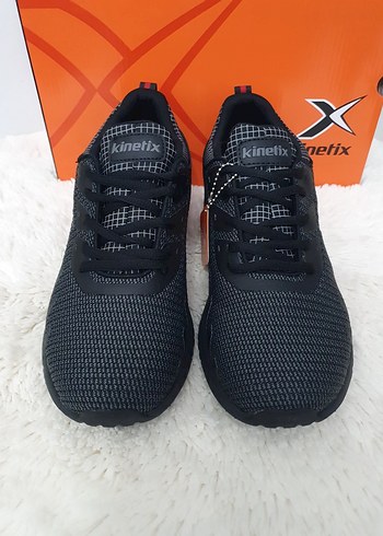 41 Beden Kinetix Siyah Erkek Spor Ayakkabı Velcro