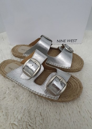 Nine West Gümüş Tokalı Kadın Terlik