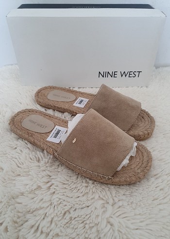Nine West Bej Kadın Süet Dolgu Topuk Terlik