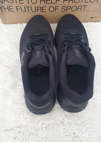 40 Beden siyah Renk Nike Revolution