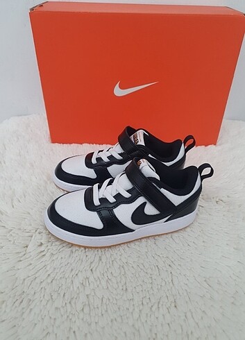 27 Beden Nike Çocuk Sneaker