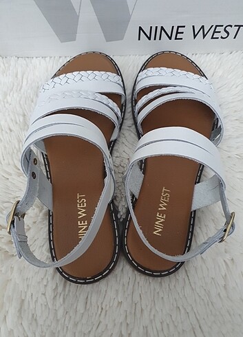 37 Beden beyaz Renk Nine west Deri Sandalet