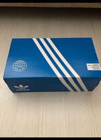l Beden Adidas ayakkabi
