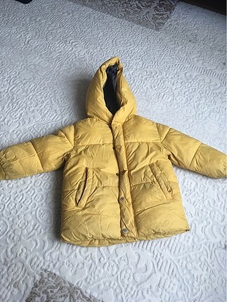 Zara mont