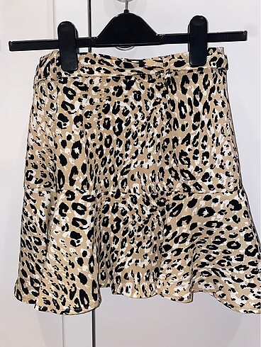 xs Beden Stradivarius etek