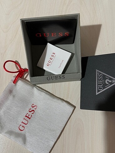  Beden çeşitli Renk Guess kolye