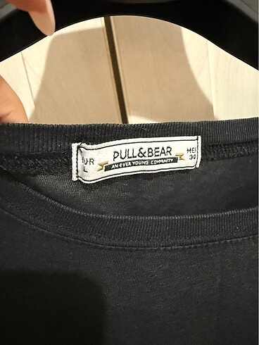 l Beden Pull and bear üst