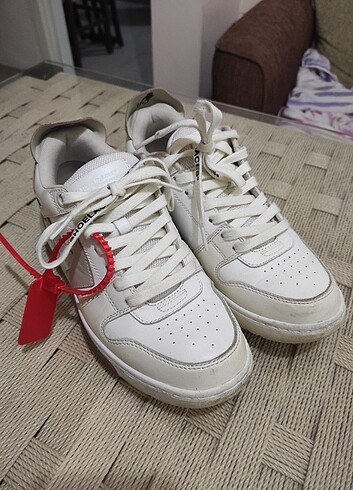 Off White Kadın Sneakers 