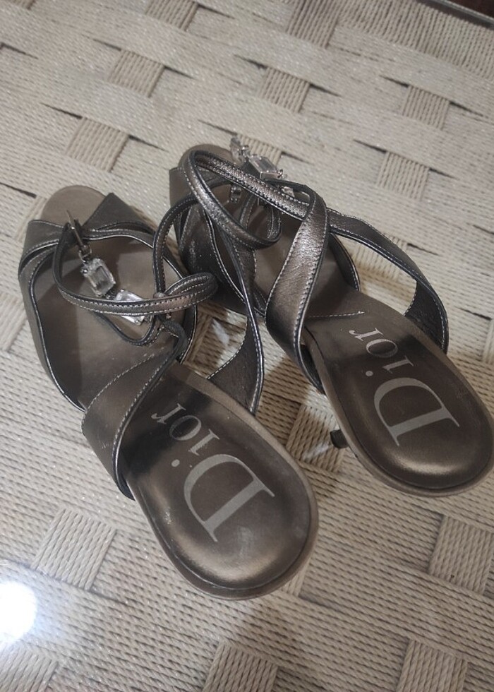 Dior Orjinal Topuklu Ayakkabı  - Görsel 3