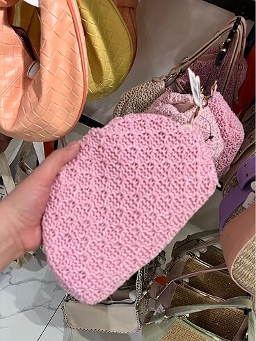 Pembe Çanta