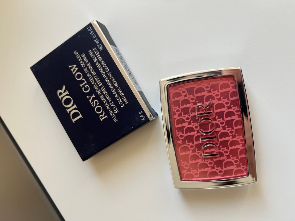Dior Rosy Glow Parlak Kırmızı Allık - Görsel 3