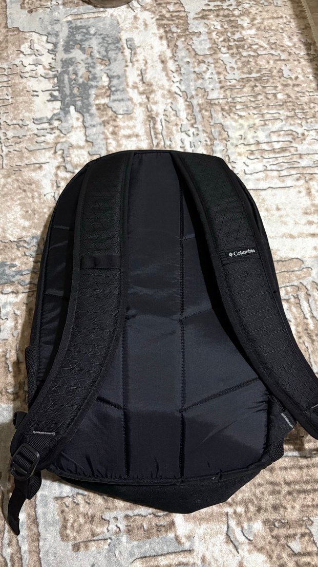 Columbia Siyah Fermuarlı Sırt Çantası - Görsel 2