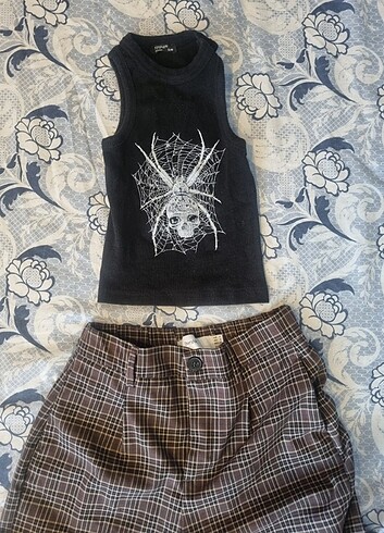 Bershka Ekose Desenli Pantolon