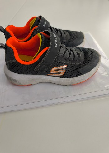 27 Beden skechers erkek çocuk spor ayakkabı 27 numara