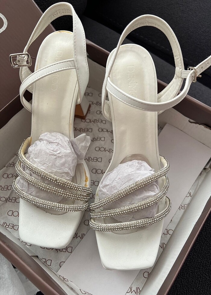 Beyaz platform topuklu gelin ayakkabısı - Görsel 2