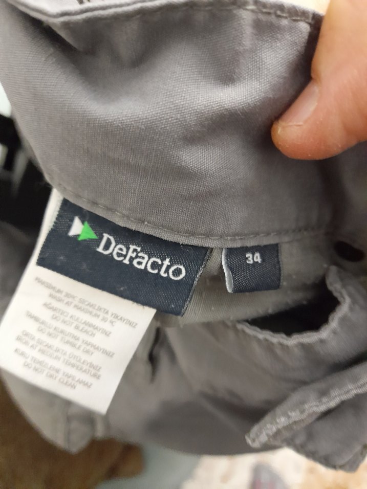 Gri Kemerli Kısa Erkek Bermuda Şort - Görsel 3