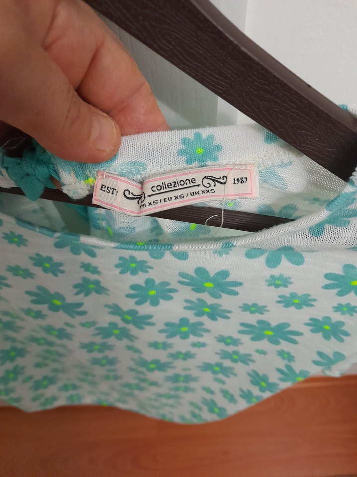 Kız Çocuk Çiçek Desenli Kısa Kollu Tişört - Görsel 3