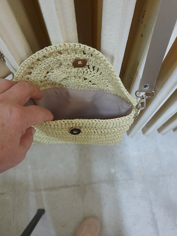 Bej Dantelli Örgü Kadın Portföy Çanta - Görsel 2