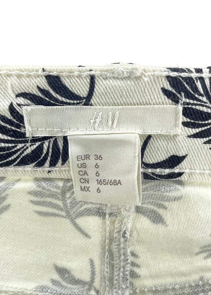 H&M Mini Şort %70 İndirimli. - Görsel 4