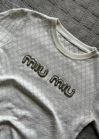 Kadın Beyaz Örgü Kısa Kollu Tişört - Görsel 2