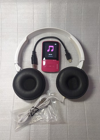 PHİLİPS MP3 ÇALAR VE KULAKLIK