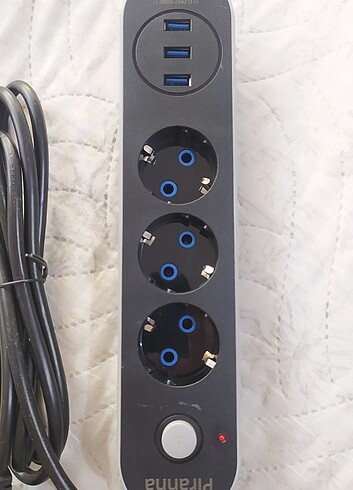 Beden AKIM KORUMALI USB Lİ 3'LÜ PRİZ