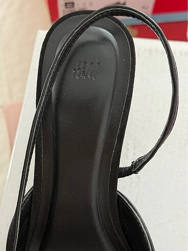 H&M Siyah topuklu