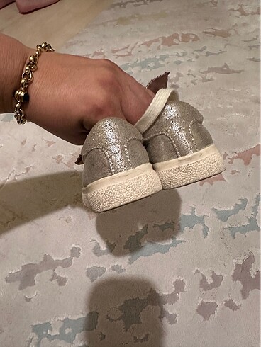 26 Beden Zara spor ayakkabisi
