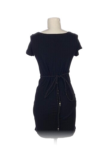 s Beden PreLoved Kısa Elbise %70 İndirimli.