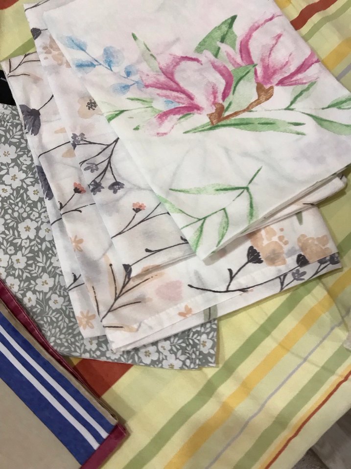 Çiçek ve Çizgili Desenli Çok Renkli  yastık kılıfları - Görsel 3