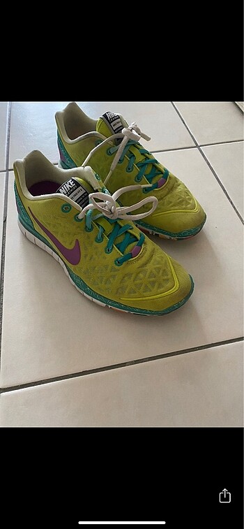 Nike spor ayakkabı