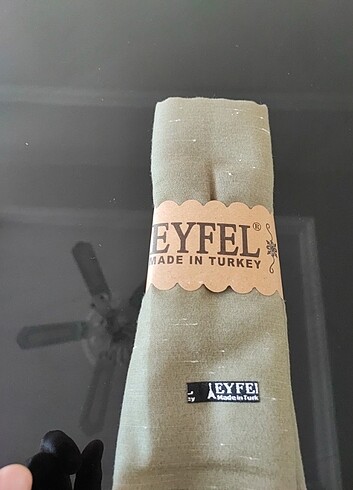 Diğer Eyfell şal 