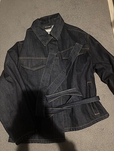 Zara kemerli denim ceket - Görsel 2