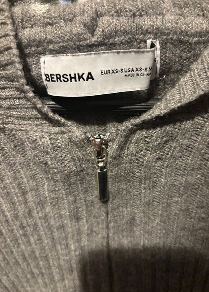 Bershka triko fermuarlı hırka - Görsel 2