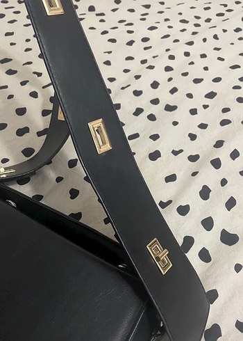 Tokalı Siyah Deri Kadın Omuz Çantası - Görsel 3