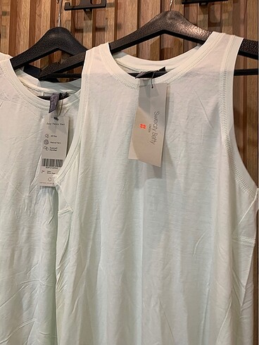 Oysho Spor Tshirt
