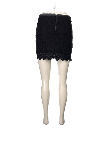 s Beden Stradivarius Mini Etek %70 İndirimli.