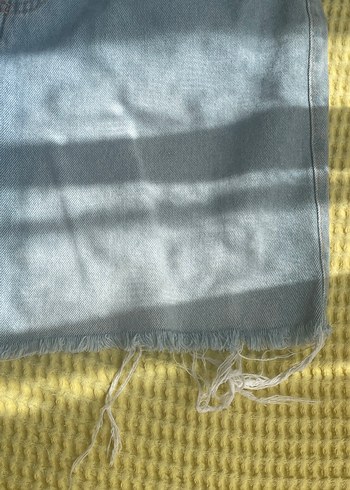 42 Beden Lefties Gevşek Kesim Mavi Midi Denim Şort